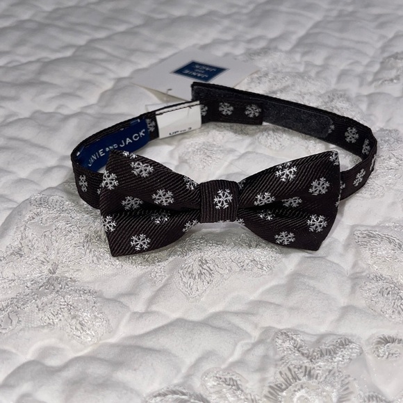 Janie and Jack Other - JANIE and Jack snowflake bow tie
